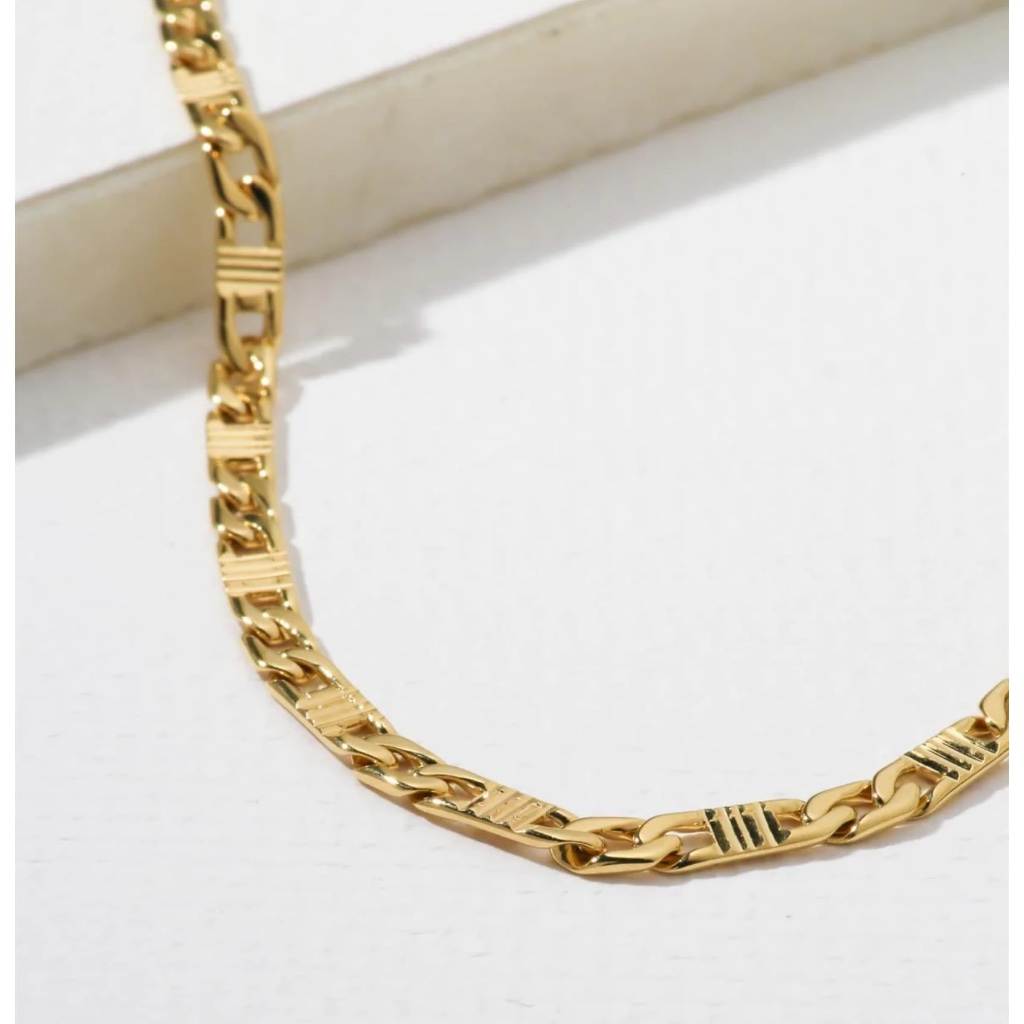 New Vanessa Mooney The Cat Chain Gold Layering